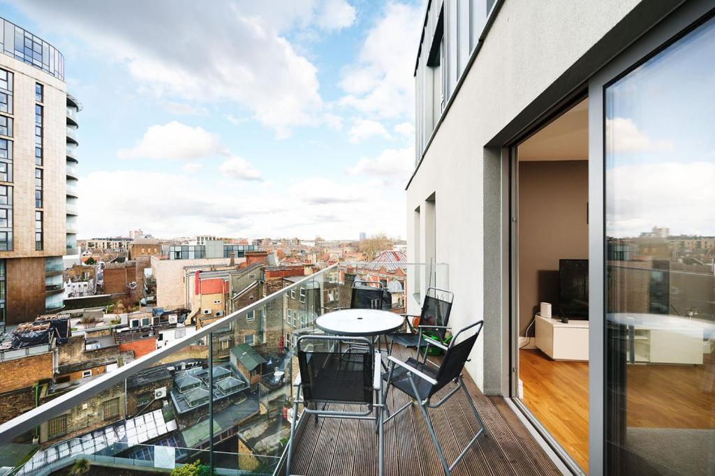 Modern Serviced 3-Bedroom Flat In East London Eksteriør billede